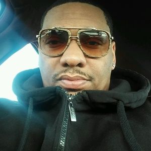 Meet your Posher, Shawn